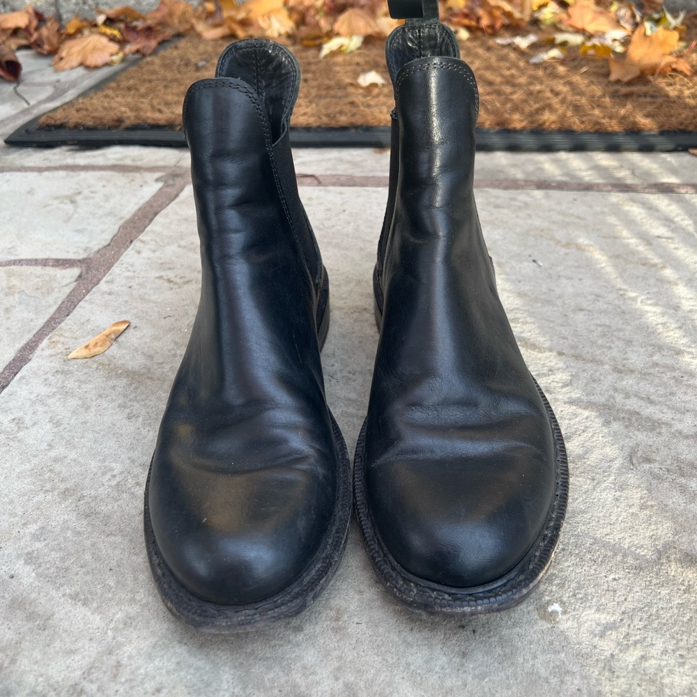 rag & bone Black Leather Chelsea Boots